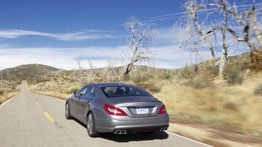 Mercedes CLS 63 AMG anthracite 3/4 arrière gauche travelling