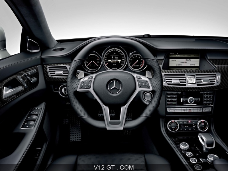 Mercedes CLS 63 AMG anthracite tableau de bord / AMG ...