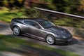 Aston Martin DBS anthracite 3/4 avant droit filé penché vue de haut