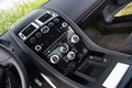 Aston Martin DBS anthracite console centrale
