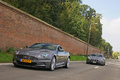 Aston Martin DBS & V12 Vantage RS anthracite 3/4 avant gauche travelling penché