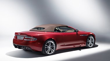 Aston Martin DBS Volante Bordeau 3/4 AR Capote