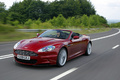 Aston Martin DBS Volante rouge 3/4 avant gauche travelling