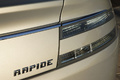 Aston Martin Rapide gris logo Rapide