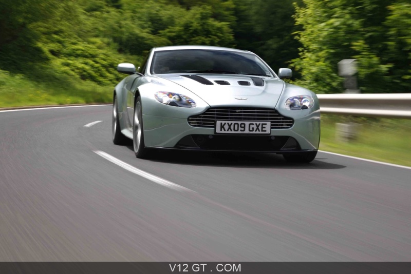 La Production De L Aston Martin V12 Vantage A Pris Fin