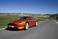 Aston Martin Virage orange 3/4 avant gauche travelling 2