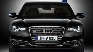 Audi A8L Security - noire - face avant