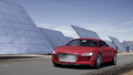 Audi e-Tron rouge 3/4 avant gauche