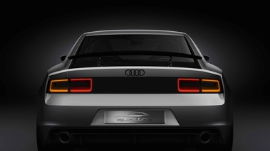 Audi Quattro Concept blanc face arrière 4