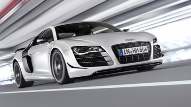 Audi R8 GT - grise - 3/4 avant droit