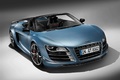 Audi R8 GT Spyder bleu 3/4 avant gauche penché