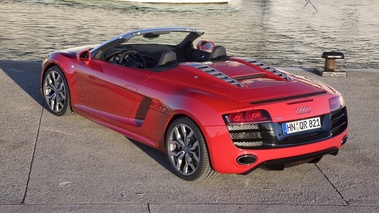 Audi R8 V10 Spyder 3/4 AR statique