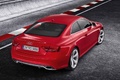 Audi RS5 rouge 3/4 arrière droit vue de haut