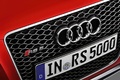 Audi RS5 rouge calandre