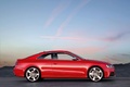 Audi RS5 rouge profil