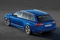 Audi RS6 bleu 3/4 arrière gauche vue de haut