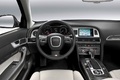 Audi S6 berline bleu tableau de bord
