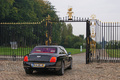 Bentley Continental Flying Spur Speed noir château 3/4 arrière gauche 2