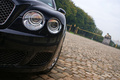 Bentley Continental Flying Spur Speed noir château phares avant gauche