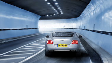 Bentley Continental GT 2011 - grise - face arrière, dans tunnel