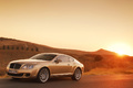 Bentley Continental GT Speed beige 3/4 avant gauche penché