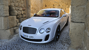 Bentley Continental Supersports blanc 3/4 avant gauche 2