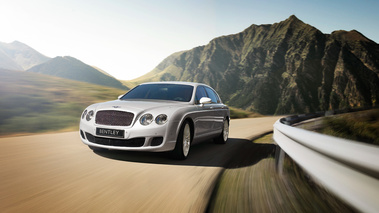 Bentley Flying Spur Speed 3-4