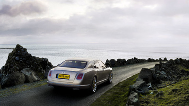 Bentley Mulsanne - bronze - 3/4 arrière droit