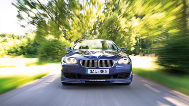 Alpina B5 Biturbo - bleue - face avant