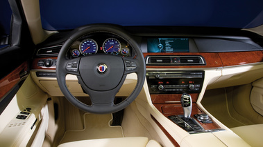 Alpina B7 - bleue - intérieur