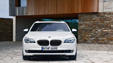 BMW 760 Li Blanche AV