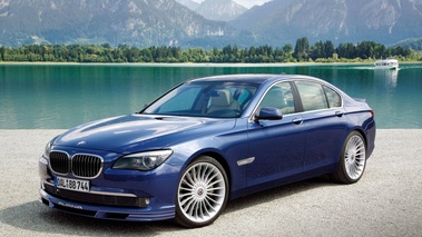 BMW ALPINA B7_BITURBO 3/4 AV gauche.jpg