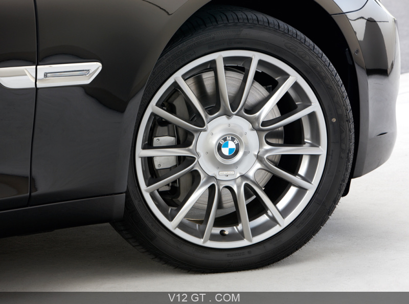 [Image: BMW-Individual-jante-Serie-7_zoom.jpg]