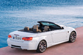 BMW M3 Cabriolet blanc 3/4 arrière droit vue de haut