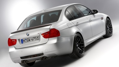 BMW M3 CRT, gris mat, 3-4 ard