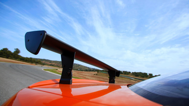 BMW M3 E92 GTS orange aileron