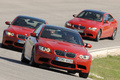 BMW M3 rouge 3/4 avant droit penché 2