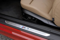 BMW M3 rouge pas de portes