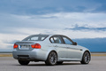 BMW M3 Sedan gris 3/4 arrière droit