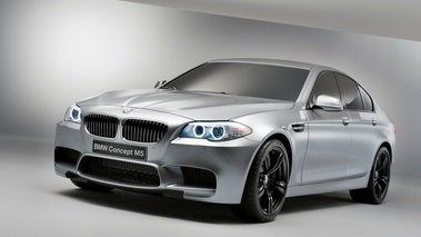 BMW M5 Concept - 3/4 avant gauche