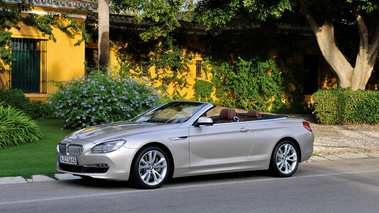 BMW Série 6 Cabriolet - beige - 3/4 avant gauche