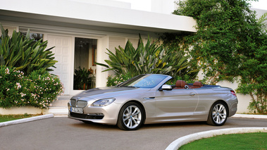 BMW Série 6 Cabriolet - beige - 3/4 avant gauche