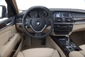 BMW X5 2010 poste de conduite