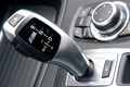 BMW X5 M bleu levier de vitesse