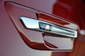 BMW X6 M rouge répétiteur