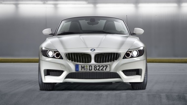 BMW Z4 3.5is blanc face avant