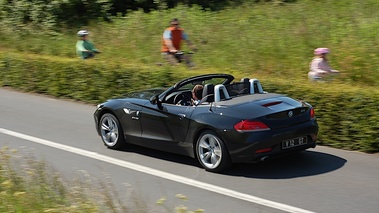 BMW Z4 noire Dynamique 2 