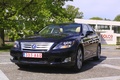 Lexus LS 600 Hybrid noire vue de face.