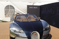 Bugatti Veyron Grand Sport Sang Bleu Pebble Beach face avant debout