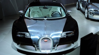 Veyron Nocturne - face avant, Salon de Dubaï
